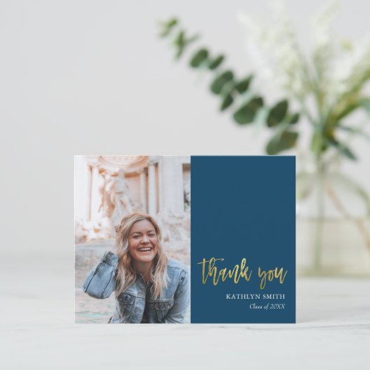 Modern blauw goud script foto Afstuderen dank u Briefkaart (Staand voorkant)