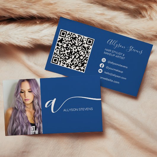 Modern blauw haar make-up foto initiaal qr code visitekaartje