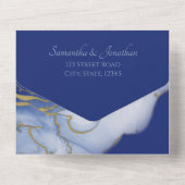 Modern blauw marmer bruiloft uitnodiging (Achterkant)