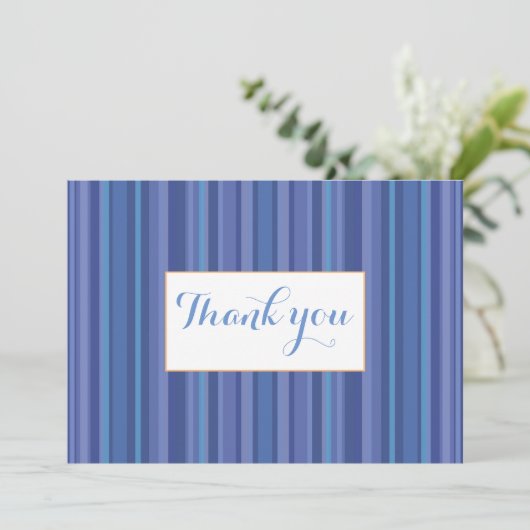 Modern blauw Paarse gestreepte dank u opmerking Ka Kaart (Staand voorkant)