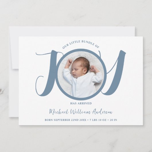 Modern blauw script baby boy drie foto geboorte aankondiging (Voorkant)