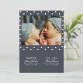 Modern Blauw stippen Patroon Geboorte Aankondiging (Staand voorkant)