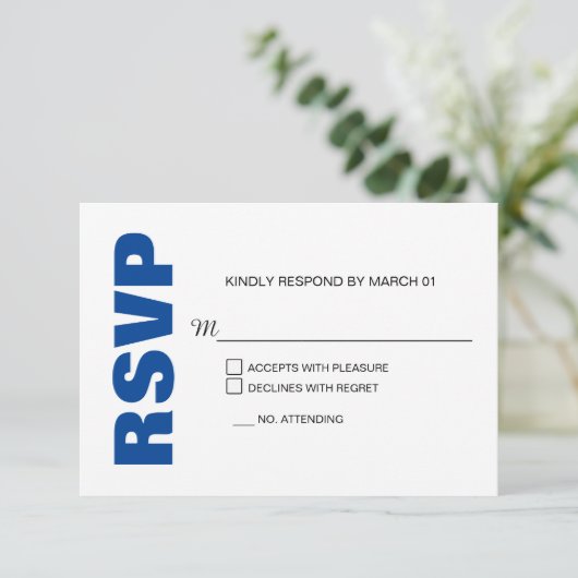 Modern Blauw Wit Trouwen RSVP Reactie (Staand voorkant)
