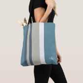 Modern Blauwgroen blauw en Tan Striped Personalize Tote Bag (Dichtbij)