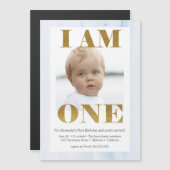 Modern Bleek Blauw + Gold Foto 1st Birthday Magnetische Uitnodiging (Voorkant / Achterkant)