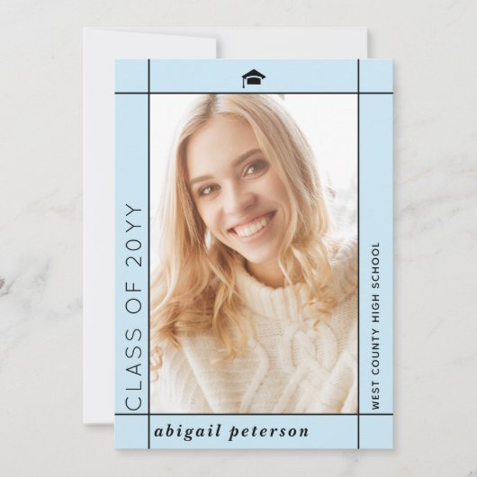 Modern bleek blauw Klasse van 2025 afstuderen foto Aankondiging (Voorkant)