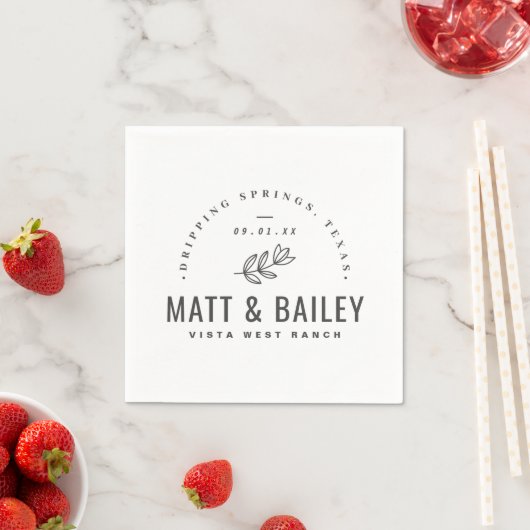 Modern Bloom Wedding Monogram | Koolstof Servet (Insitu)