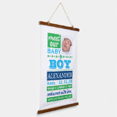 Modern Blue Baby Boy Photo Birth Announcement Hangend Wandkleed (Gebogen)