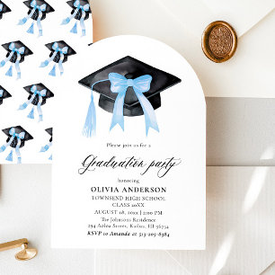Modern Blue Bow Graduation Cap Afstuderen gebogen Kaart