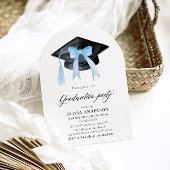 Modern Blue Bow Graduation Cap Afstuderen gebogen Kaart