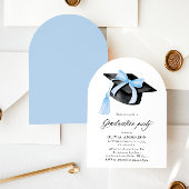 Modern Blue Bow Graduation Cap Afstuderen gebogen Kaart
