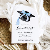 Modern Blue Bow Graduation Cap Afstuderen gebogen Kaart