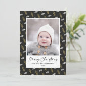 Modern Blue Fun Script Gold Pine Cone Kerstmis Feestdagenkaart (Staand voorkant)