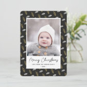 Modern Blue Fun Script Gold Pine Cone Kerstmis Feestdagenkaart (Staand voorkant)