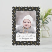 Modern Blue Fun Script Gold Pine Cone Kerstmis Feestdagenkaart (Staand voorkant)