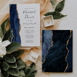 Modern Blue Gold Agate Wedding Rehearsal Dinner Kaart<br><div class="desc">De linkse rand van deze elegante moderne huwelijksrepetitie is voorzien van een blauw-marinegrens-waterverf-grens met een faux goudglitter. De aanpasbare tekst combineert handschrift,  copperplate en cursieve doopvonten in houtskool grijs op een witte achtergrond. De achterzijde is voorzien van een passend blauw en goudblauw ontwerp voor de marine.</div>