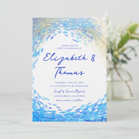 Modern Blue Gold Surfer Wave Elegant Beach Wedding Kaart (Staand voorkant)