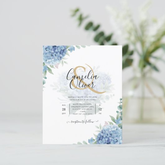 Modern Blue Hydrangea Wedding QR Code (Staand voorkant)