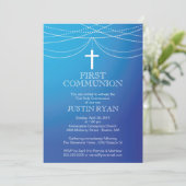 Modern Blue Ombre Garland Cross Boy Communion Kaart (Staand voorkant)