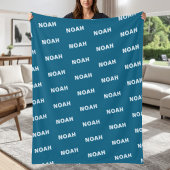 Modern Blue Personalized Repeating Name Pattern Fleece Deken