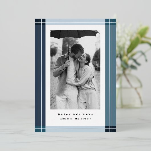 Modern Blue Plaid Lijst Kerstfoto Folie Feestdagenkaart (Staand Voorkant)