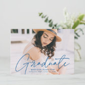 Modern Blue Script Photo Graduation Party Kaart (Staand voorkant)