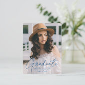 Modern Blue Script Photo Graduation Party Uitnodiging Briefkaart (Staand voorkant)