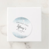 Modern Blue Silver Glitter Baby shower Bedankjes Labels (In situ)