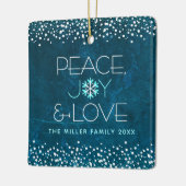 Modern Blue Snowflake Peace Joy Love Custom Name Keramisch Ornament (Links)