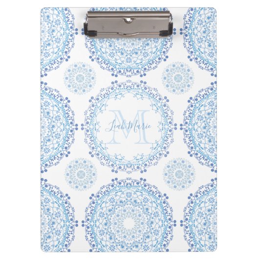 Modern Blue Trendy Chic Mandala Monogrammed Klembord (Voorkant)