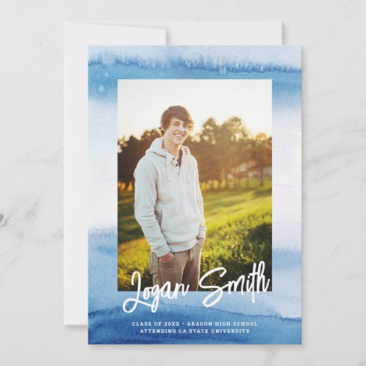 Modern Blue Waterverf Script Afstuderen Foto Aankondiging (Voorkant)