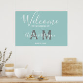 Modern Blue Wedding Couples Monogram Welkom Poster (Keuken)