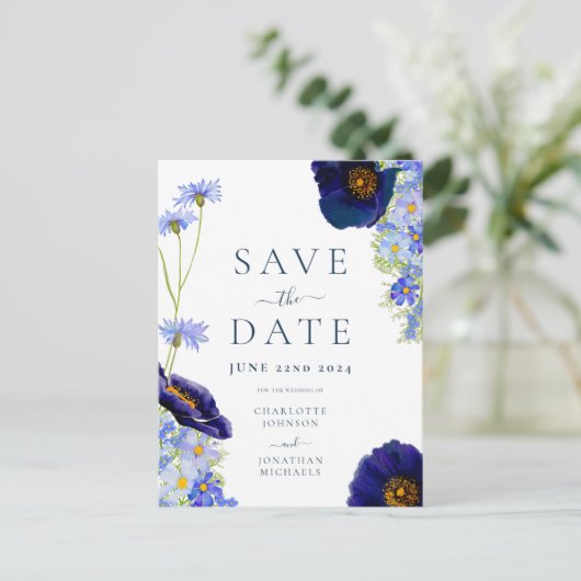 Modern Blue Wildflower Waterverf Bruiloft Uitnodiging Briefkaart (Staand voorkant)