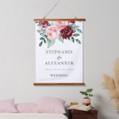 Modern Blush Burgundy Florals Welkom bruiloft Hangend Wandkleed (Slaapkamer)