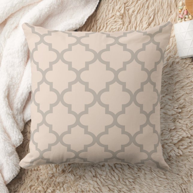 Modern Blush Pink Moroccan Quatrefoil Patroon Kussen (Deken)
