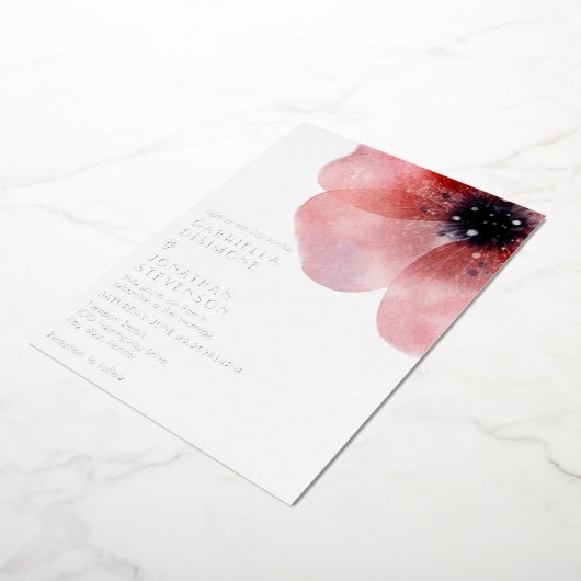 Modern Blush Waterverf Poppy Wedding Silver Folie Uitnodiging (Gedraaid)