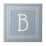 Modern boerderij monogram blauwe & witte initiaal tegeltje<br><div class="desc">Modern & stijlvol gepersonaliseerd monogram toegevoegd aan decoratieve chic eenvoudige bijgewerkte decoratieve tegel in zachtblauw en wit. Geweldig cadeau-idee! Gemakkelijk aan te passen met het ontwerpprogramma om het uw eigen te maken! Neem contact met me op via beachpausedesigns@gmail.com als u hulp nodig hebt of vragen heeft over dit of een...</div>