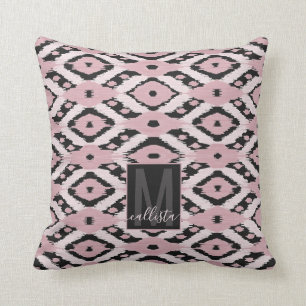 Modern Boheems Blush Roze Zwart Ikat Monogram Kussen