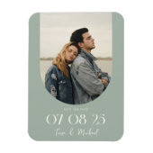 Modern Boho Arch Foto Sage Green Save the Date Magneet (Verticaal)