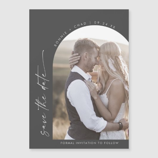 Modern Boho Arch Gray Wedding Photo Save the Date Magnetische Uitnodiging (Voorkant)