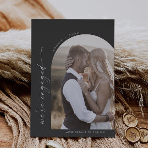 Modern Boho Arch   Grijze foto-Verloving Aankondiging