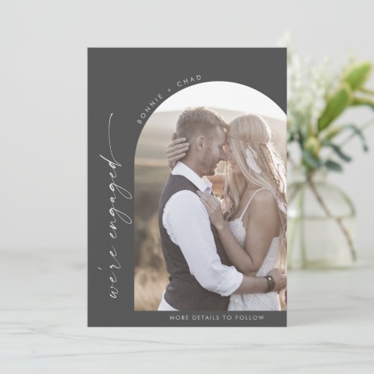 Modern Boho Arch | Grijze foto-Verloving Aankondiging (Staand voorkant)