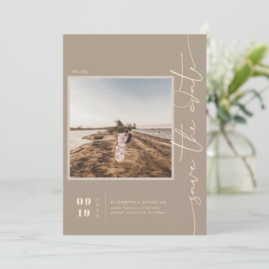 Modern Boho Desert | Vierkante foto slaat de datum Save The Date (Staand voorkant)