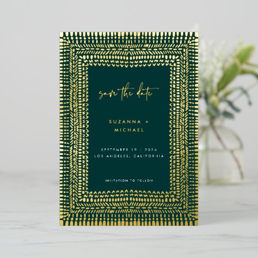 Modern Boho Emerald Green Lijst Wedding Save Date Folie Uitnodiging (Staand Voorkant)