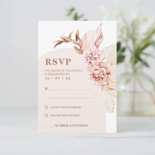 Modern Boho Floral Blush Arch Wedding RSVP Kaart (Staand voorkant)
