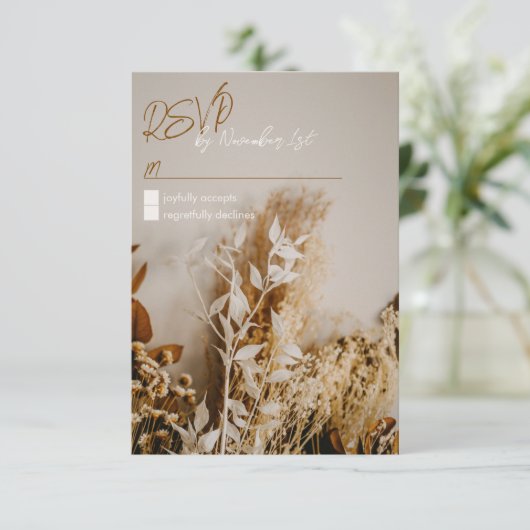 Modern Boho Rustic Dried Flowers Wedding RSVP Card (Staand voorkant)