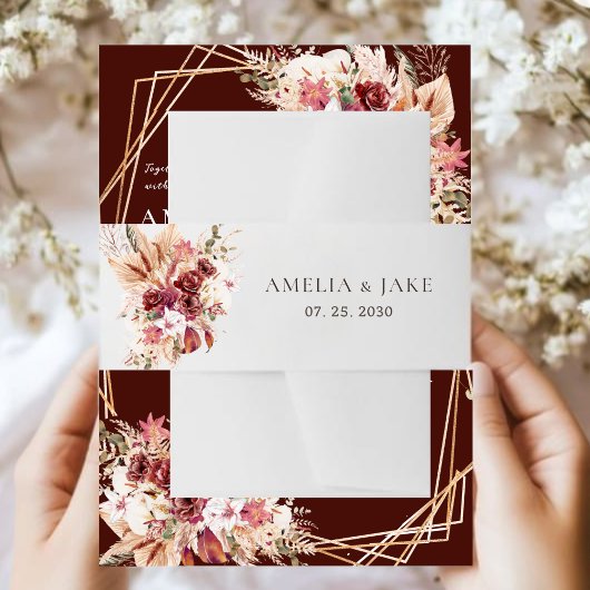 Modern Boho Terracotta & Burgundy Floral Wedding Uitnodigingen Wikkel