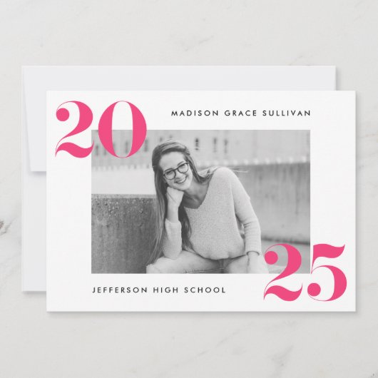 Modern Bold 2025 Hot Pink Photo Graduation Party Kaart (Voorkant)