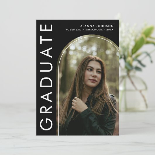 Modern & Bold Afstuderen Aankondiging (Staand voorkant)