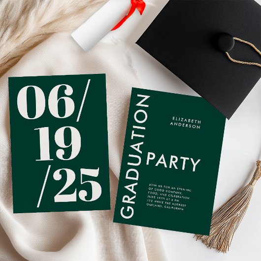 Modern Bold Emerald Green Graduation Party Kaart